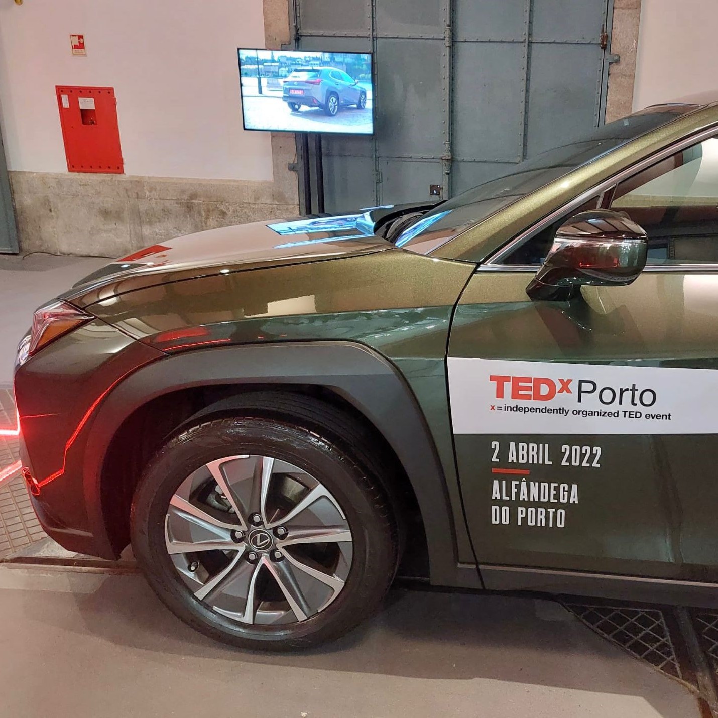 A Caetano Auto é parceiro de mobilidade da TEDxPorto com viaturas Lexus